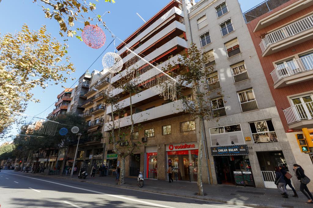 LetsGo Sagrada Familia Penthouse Barcelona Exterior foto